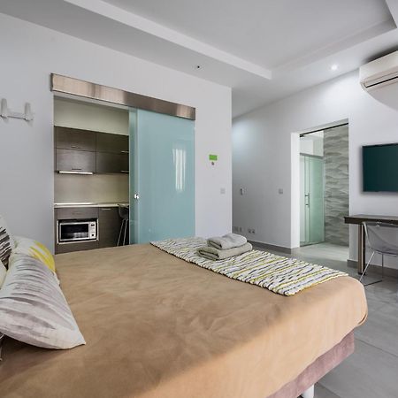 Jules Suites Saint Julian's Εξωτερικό φωτογραφία