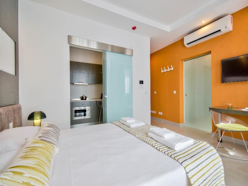 Jules Suites Saint Julian's Εξωτερικό φωτογραφία