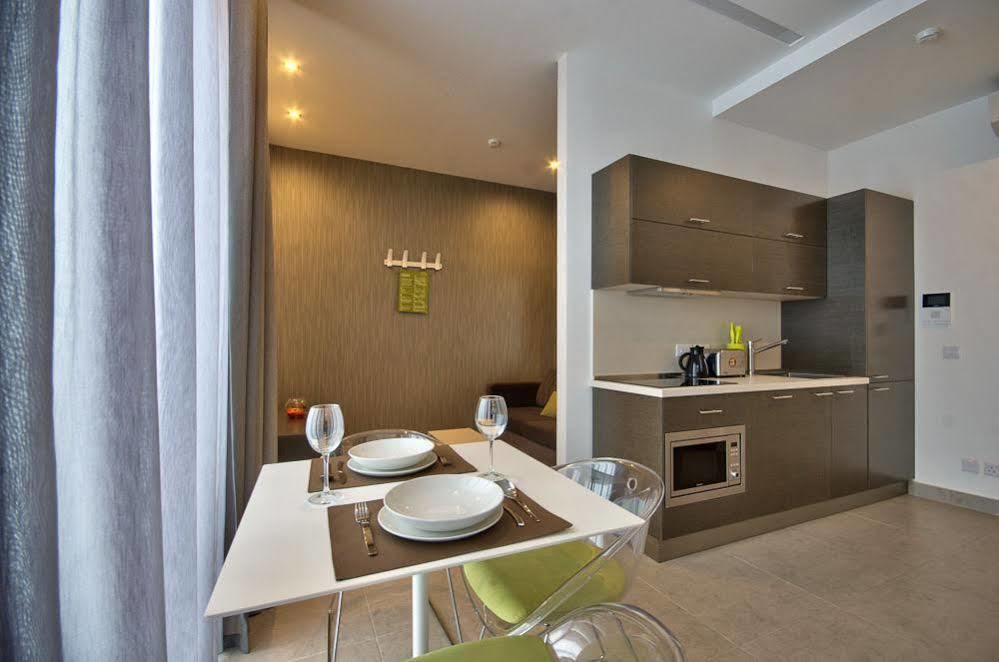 Jules Suites Saint Julian's Εξωτερικό φωτογραφία