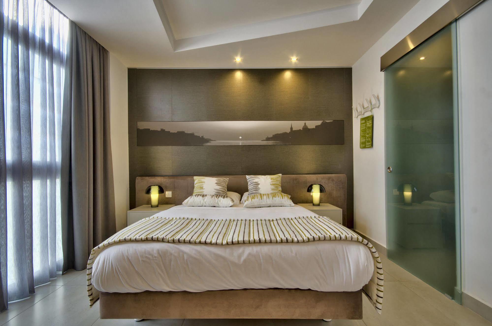 Jules Suites Saint Julian's Εξωτερικό φωτογραφία